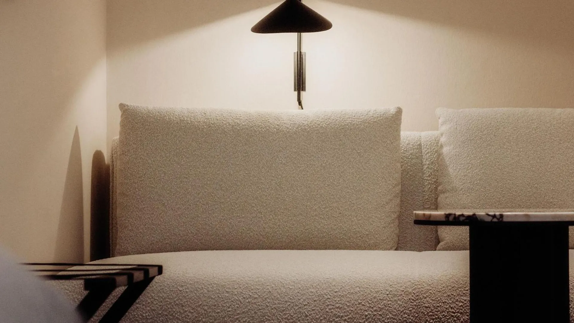Gentle Hide Designhotel Solnohrad Hotel