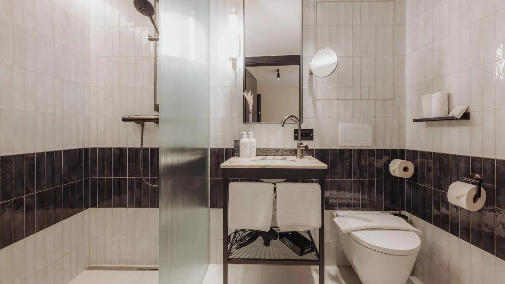 Gentle Hide Designhotel Solnohrad Hotel