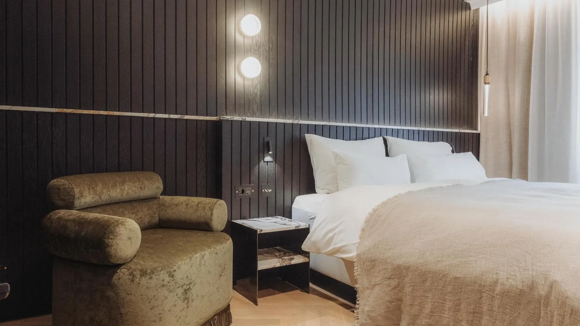Gentle Hide Designhotel Solnohrad Hotel
