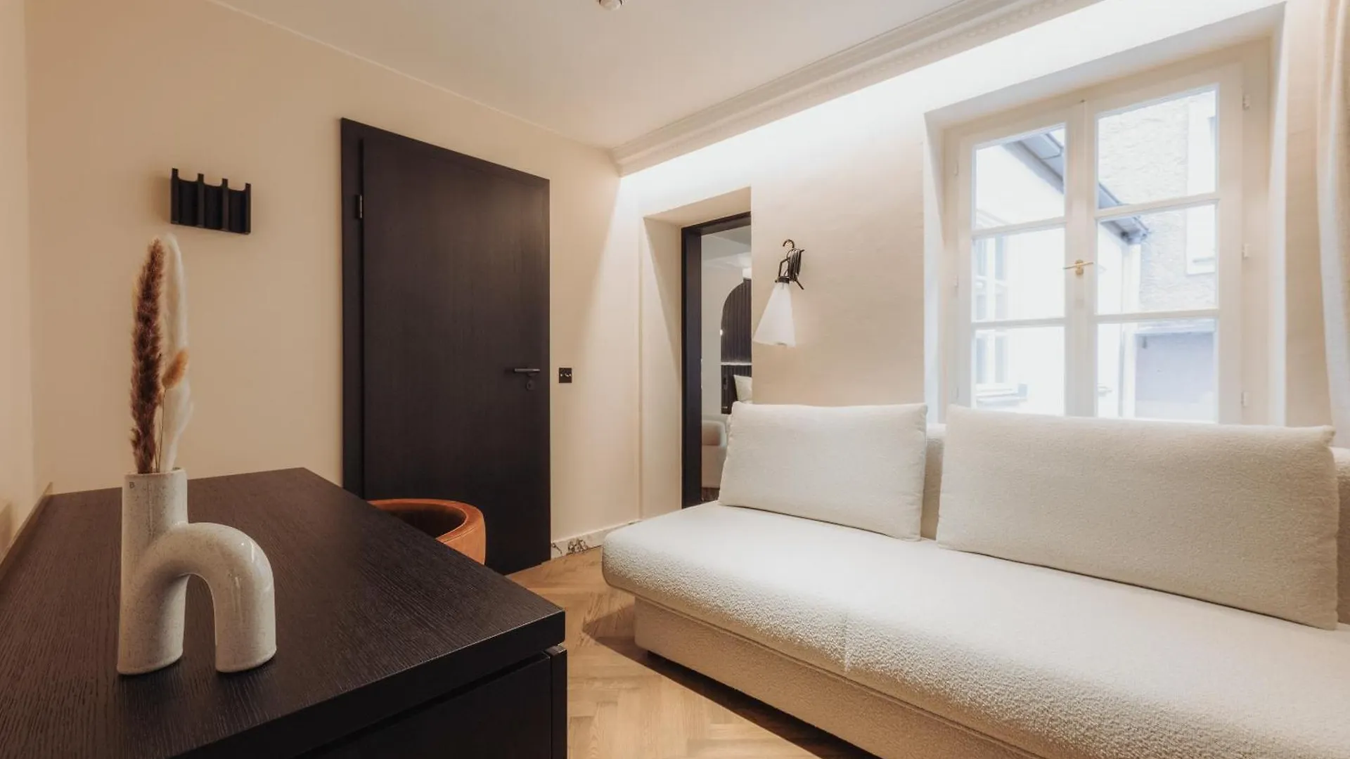 Gentle Hide Designhotel Solnohrad Hotel